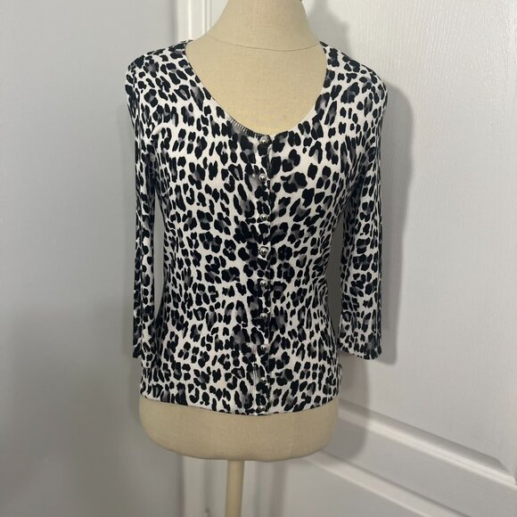 White House Black Market Cardigan Sz XS - Picture 1 of 4